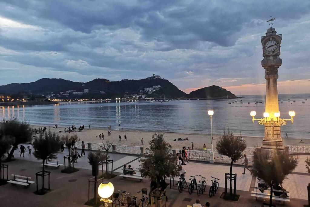 Playa De La Concha San Sebastián Exterior photo